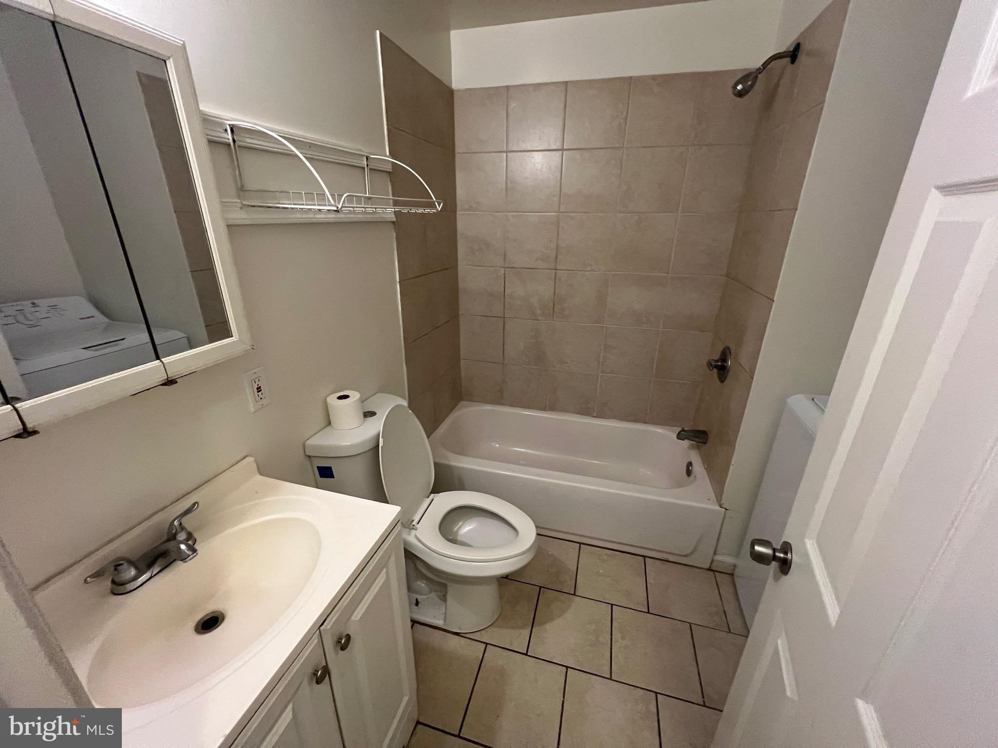 COBBS CREEK - Residential Lease