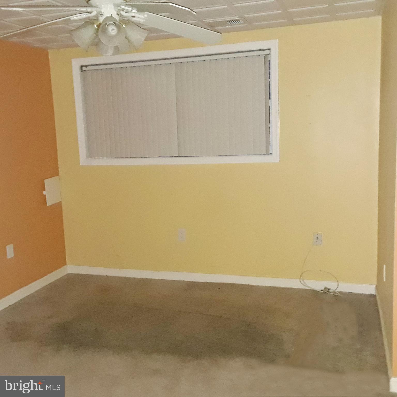 SHORELAND - Residential