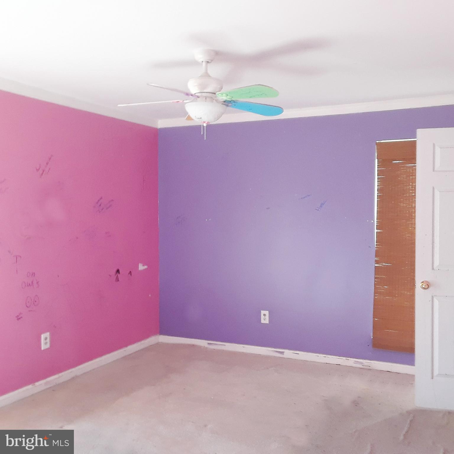 SHORELAND - Residential