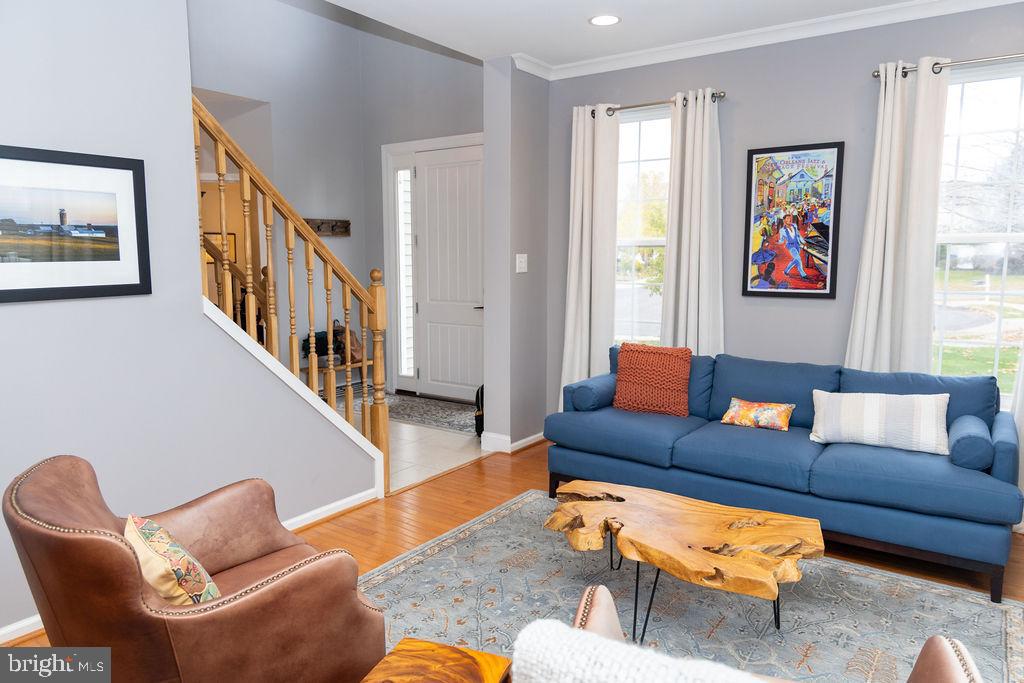 NORTH POINTE - Residential