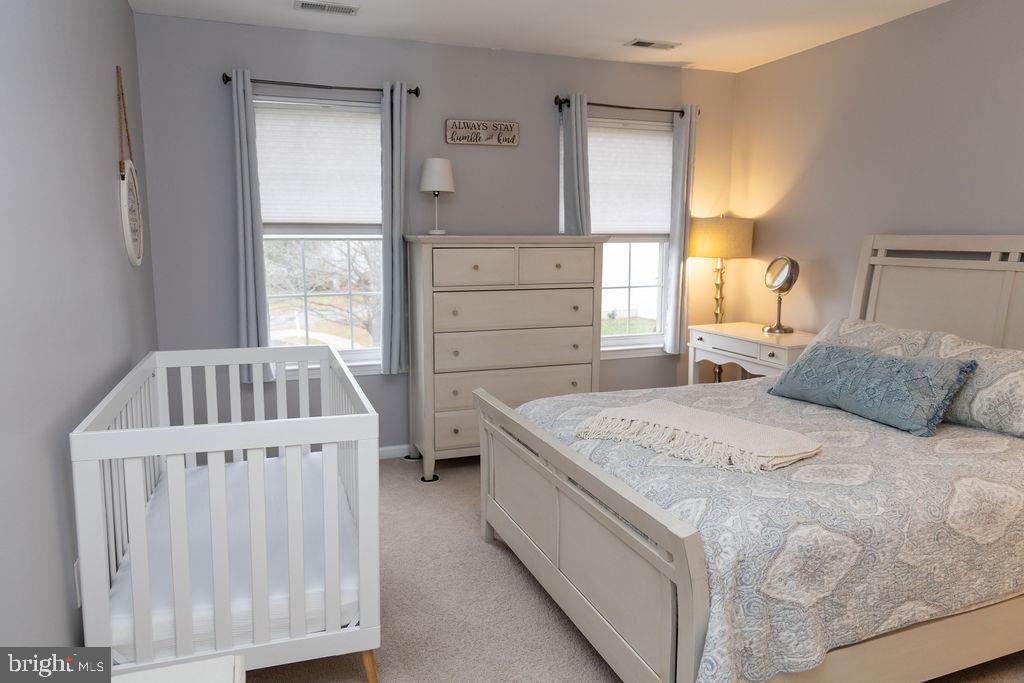 NORTH POINTE - Residential