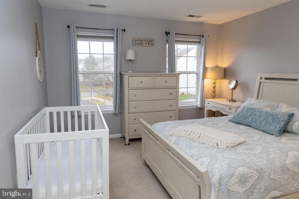 NORTH POINTE - Residential