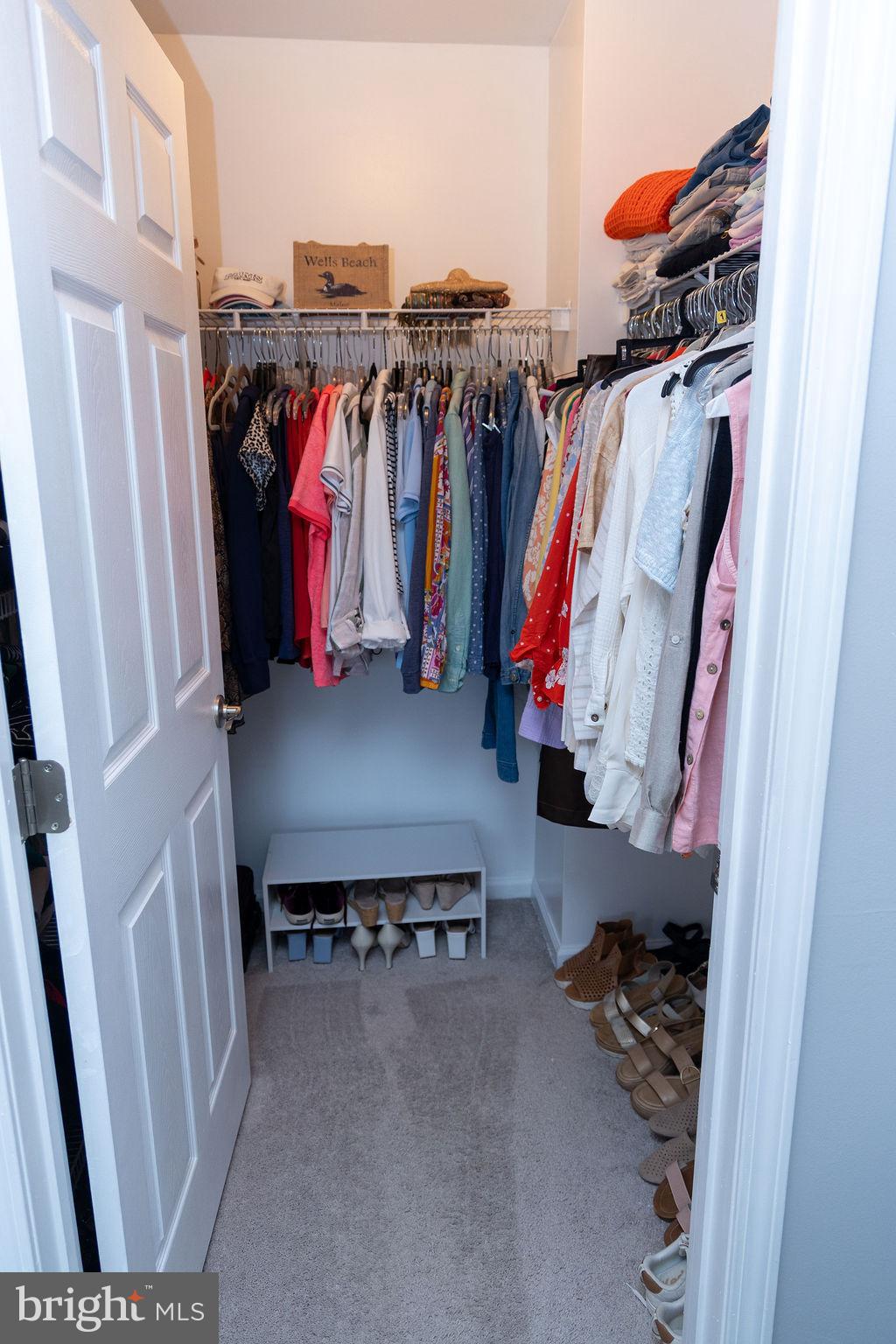 NORTH POINTE - Residential