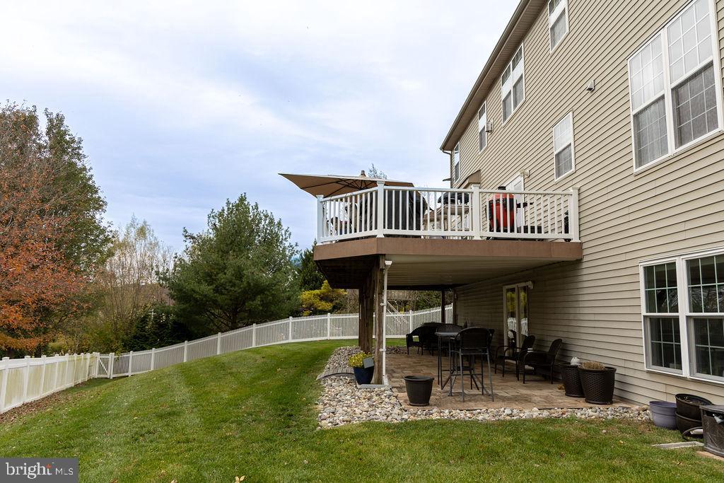 NORTH POINTE - Residential