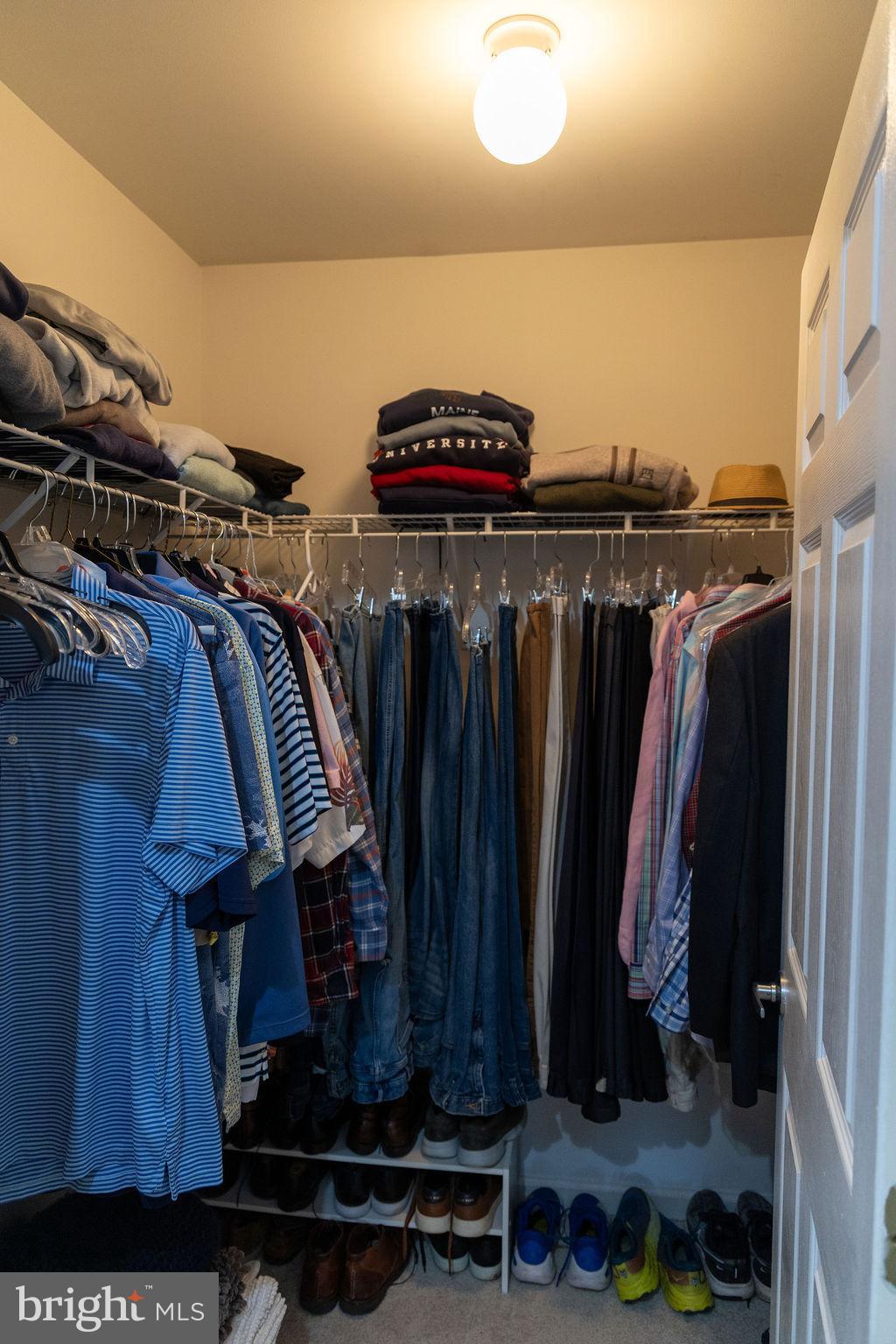 NORTH POINTE - Residential