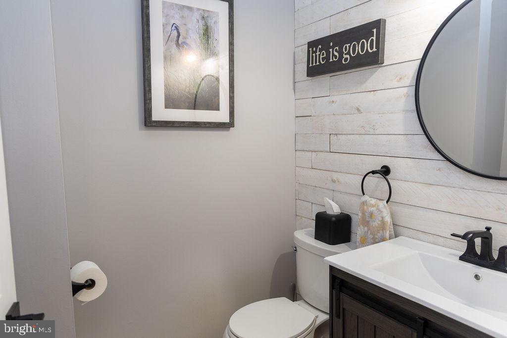 NORTH POINTE - Residential