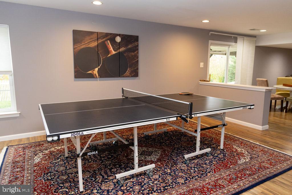 NORTH POINTE - Residential