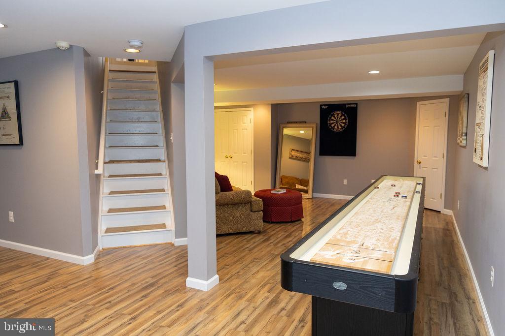 NORTH POINTE - Residential