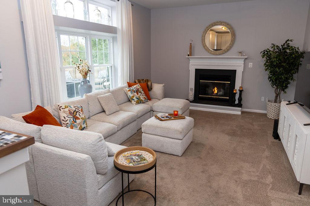 NORTH POINTE - Residential