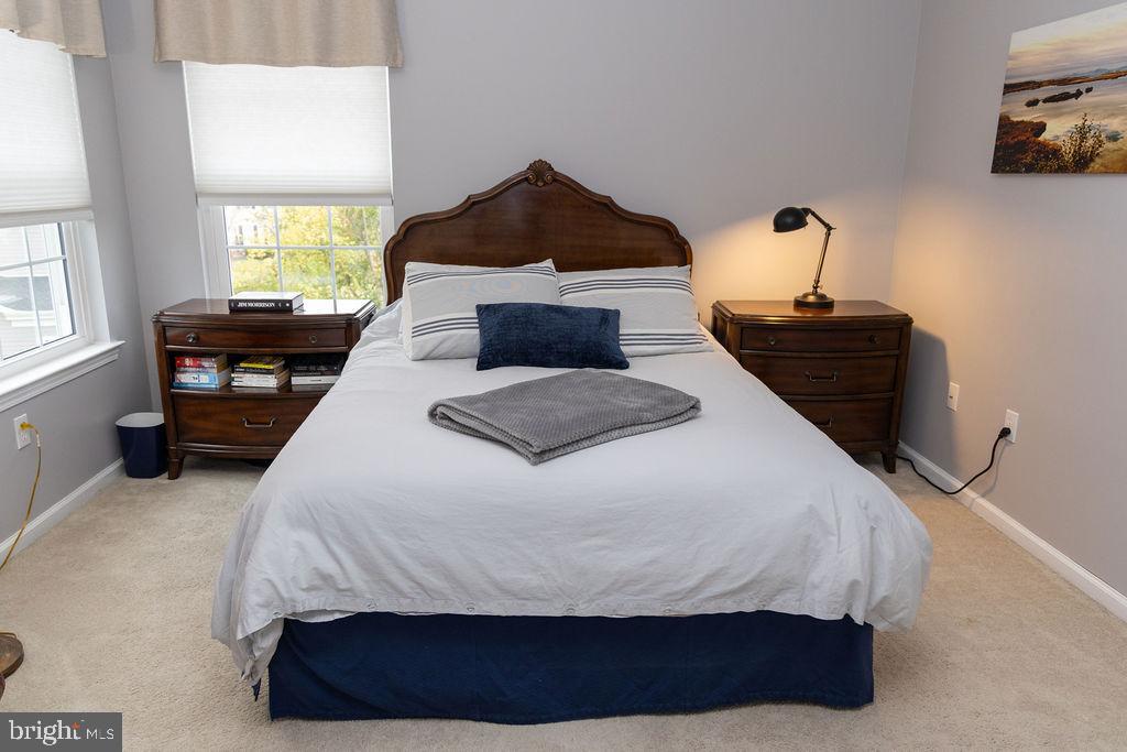 NORTH POINTE - Residential