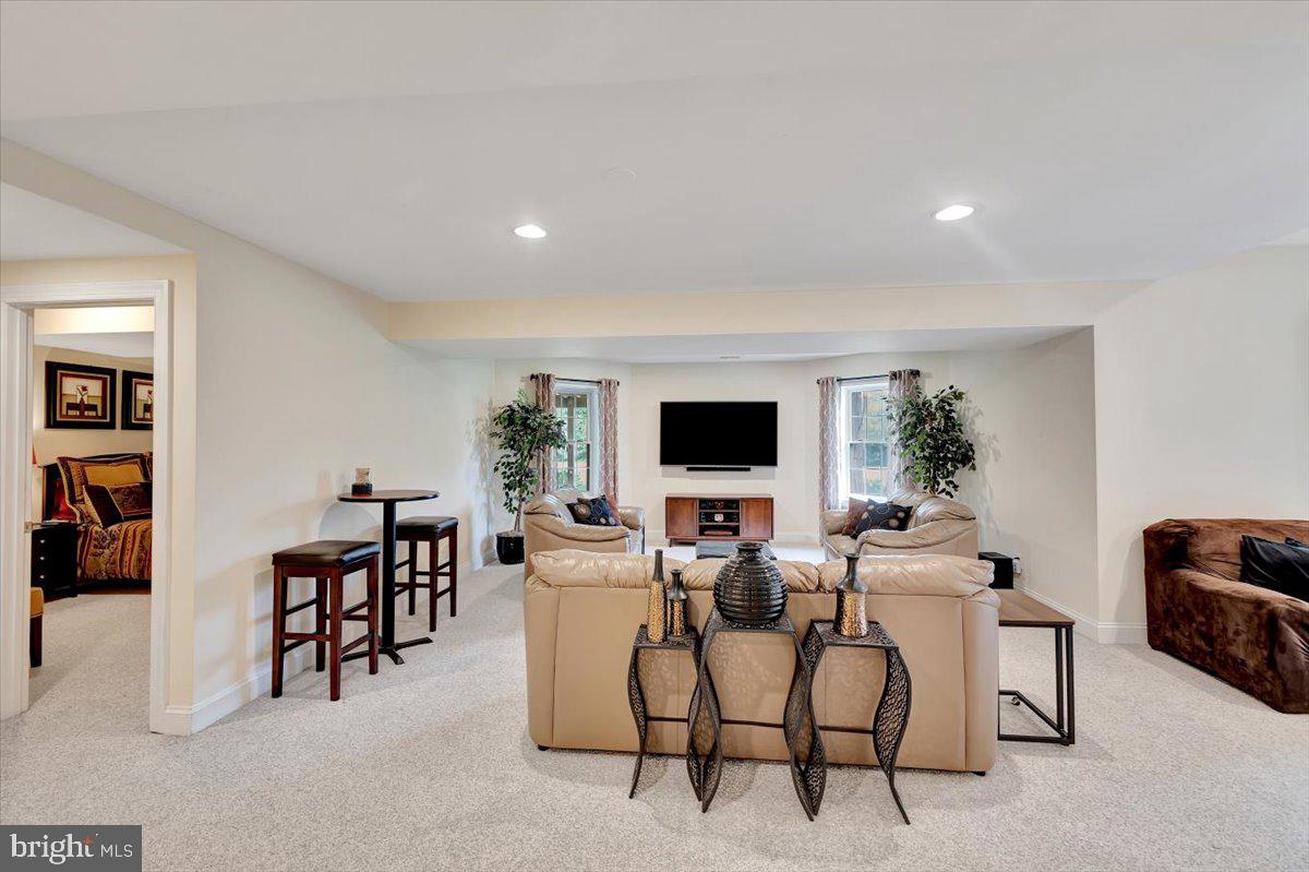 DENIT ESTATES - Residential