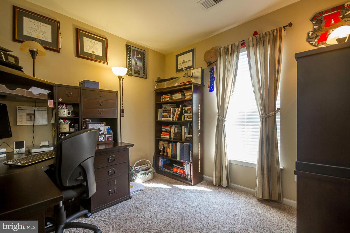 CAMERON STATION - Residential