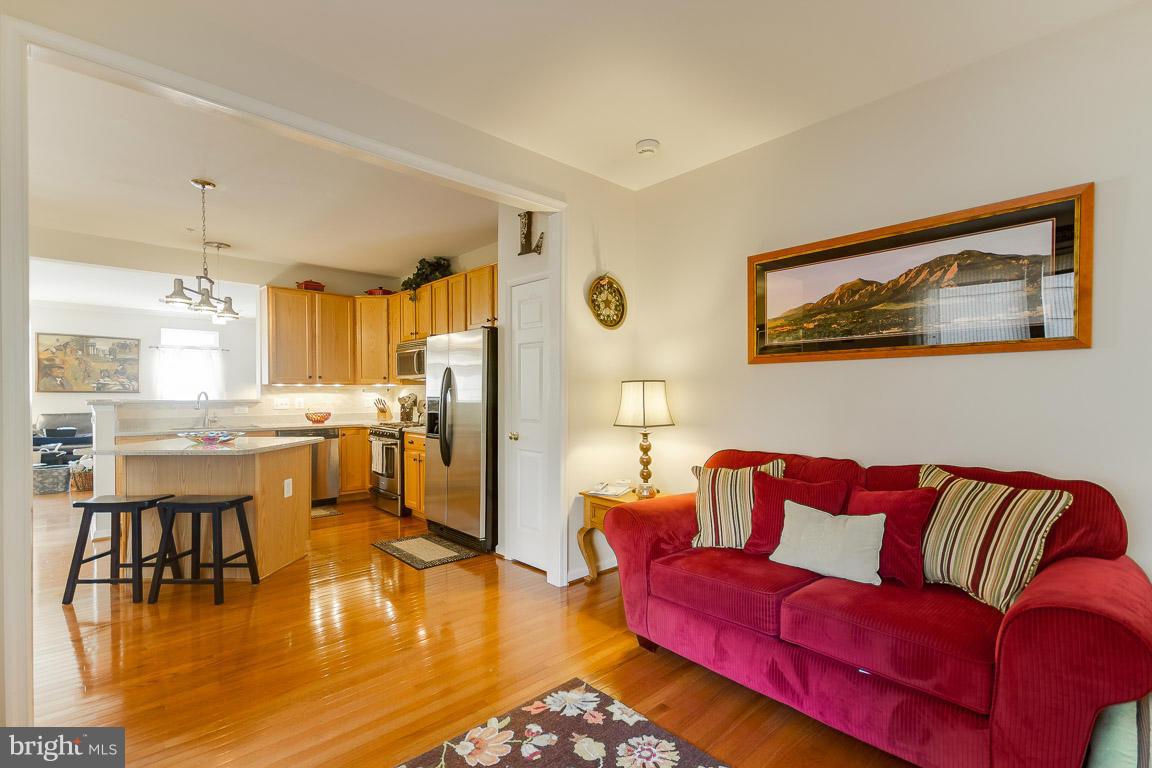 CAMERON STATION - Residential