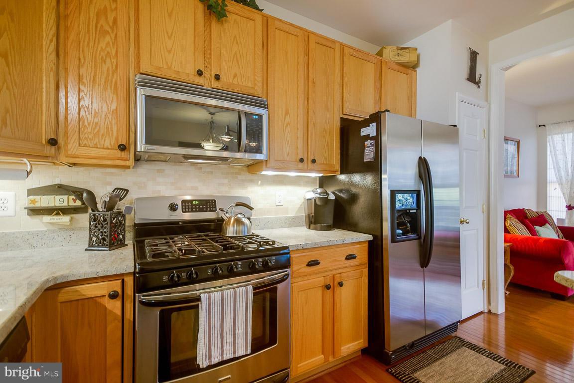 CAMERON STATION - Residential