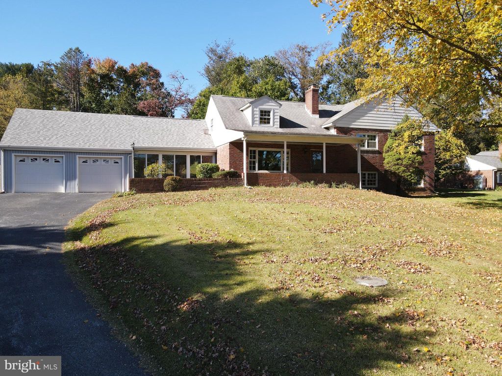 Photo of 666 E Lafayette Drive, WEST CHESTER, PA 19382 (MLS # PACT2112396)