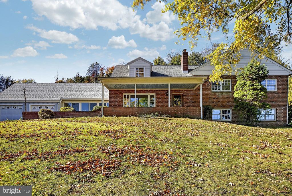 Photo of 666 E Lafayette Drive, WEST CHESTER, PA 19382 (MLS # PACT2112396)