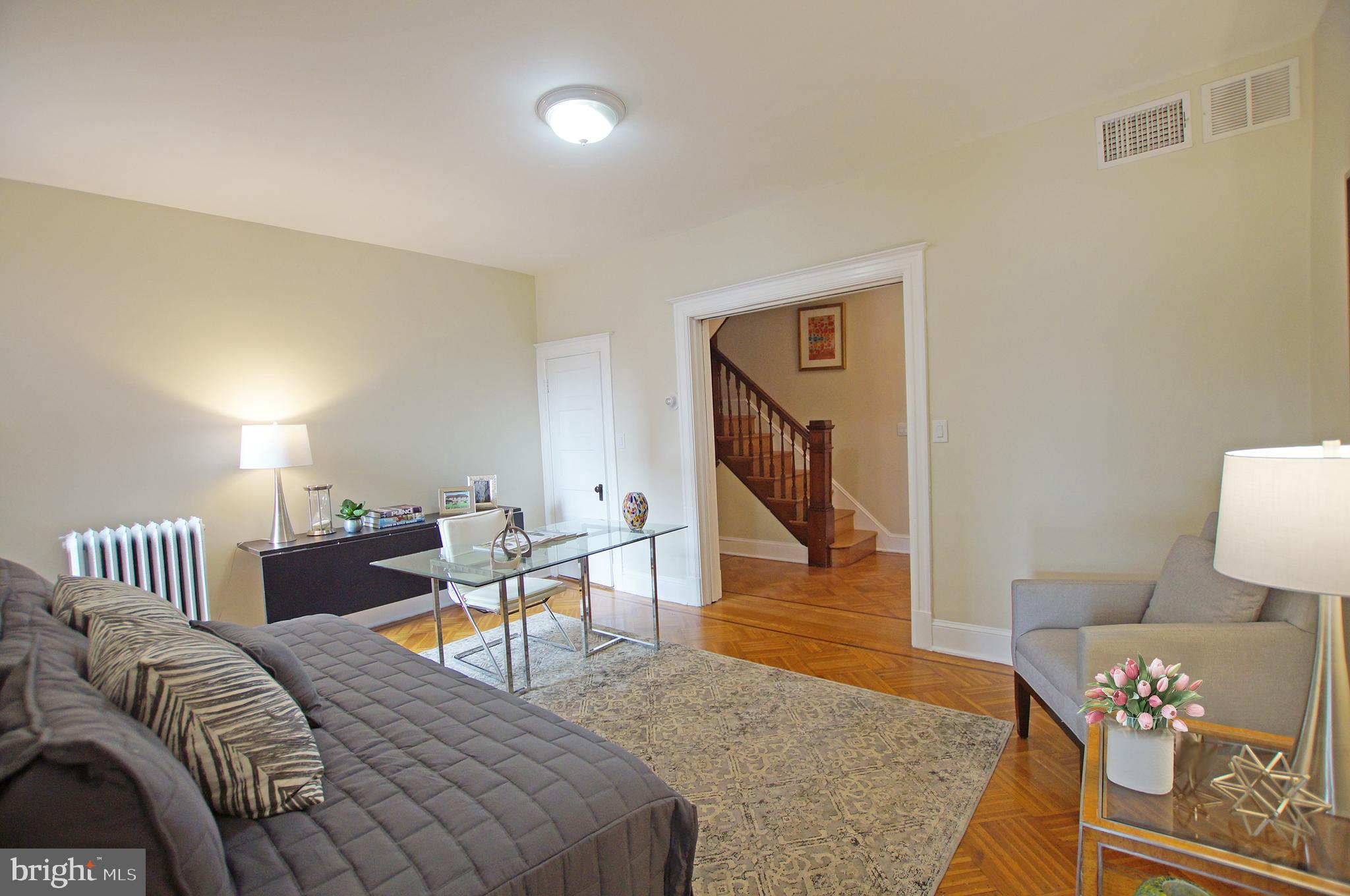 CAPITOL HILL - Residential
