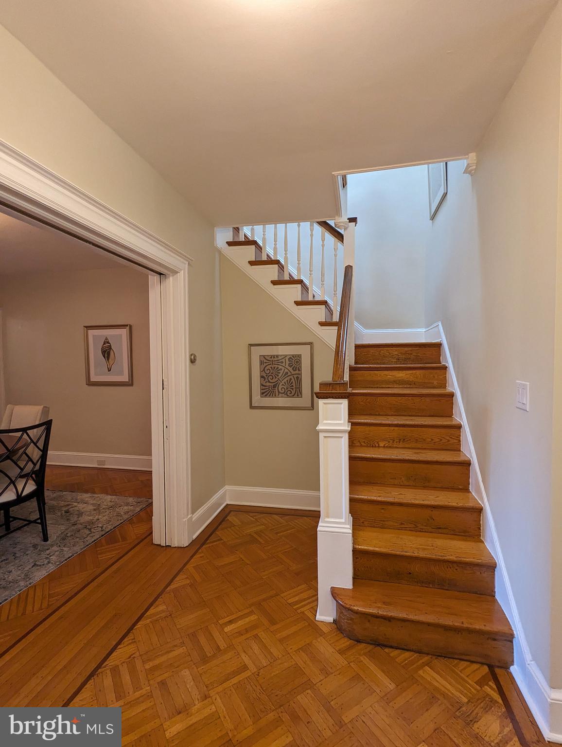 CAPITOL HILL - Residential