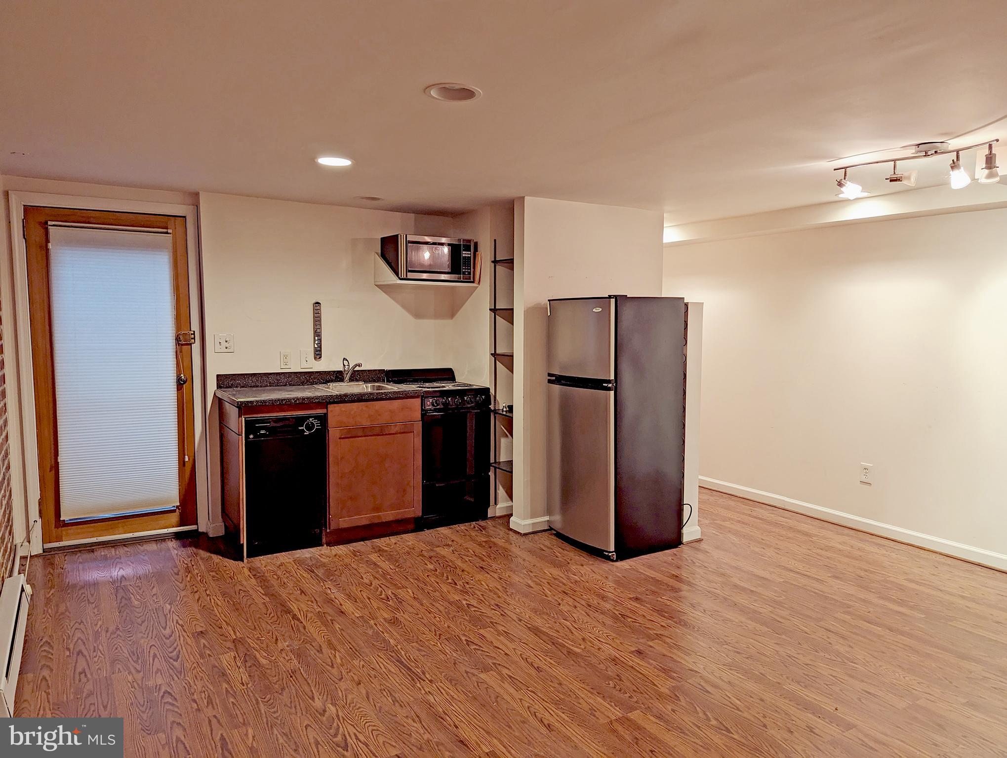 CAPITOL HILL - Residential