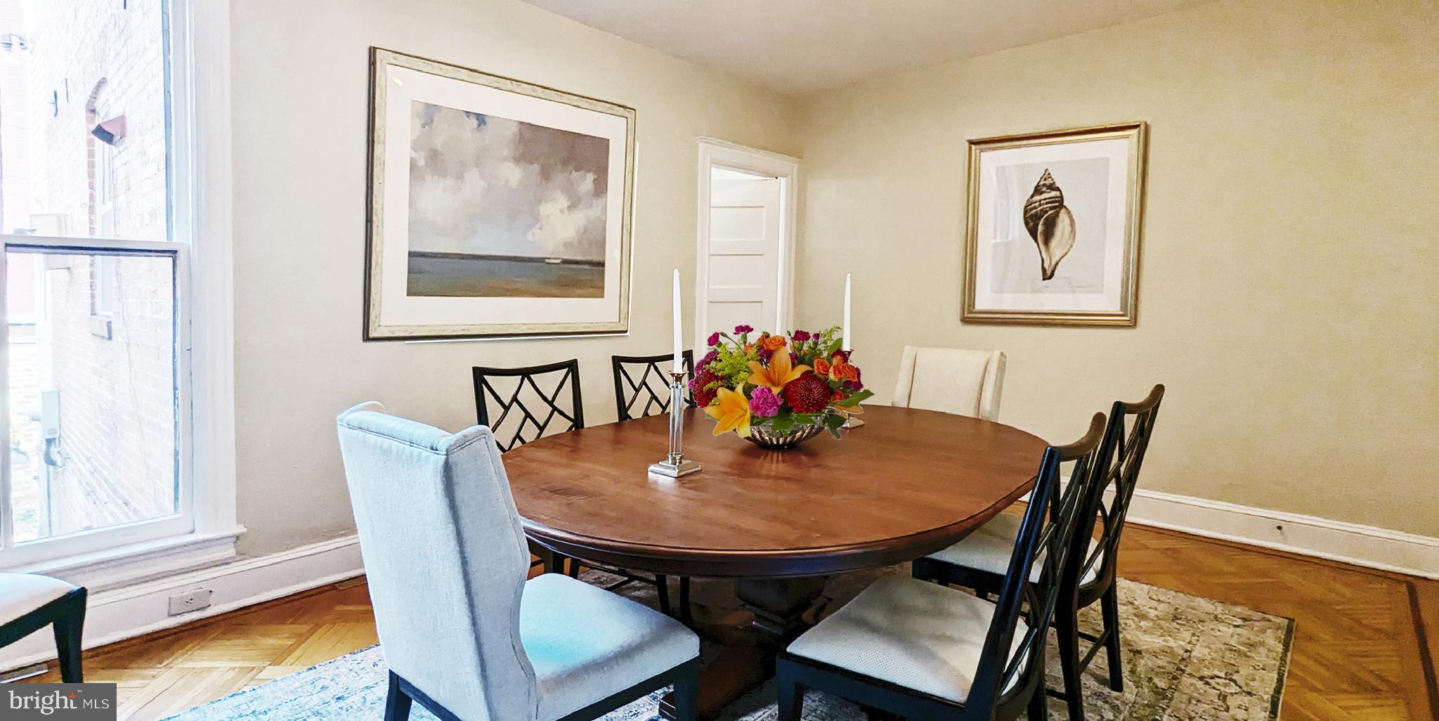 CAPITOL HILL - Residential
