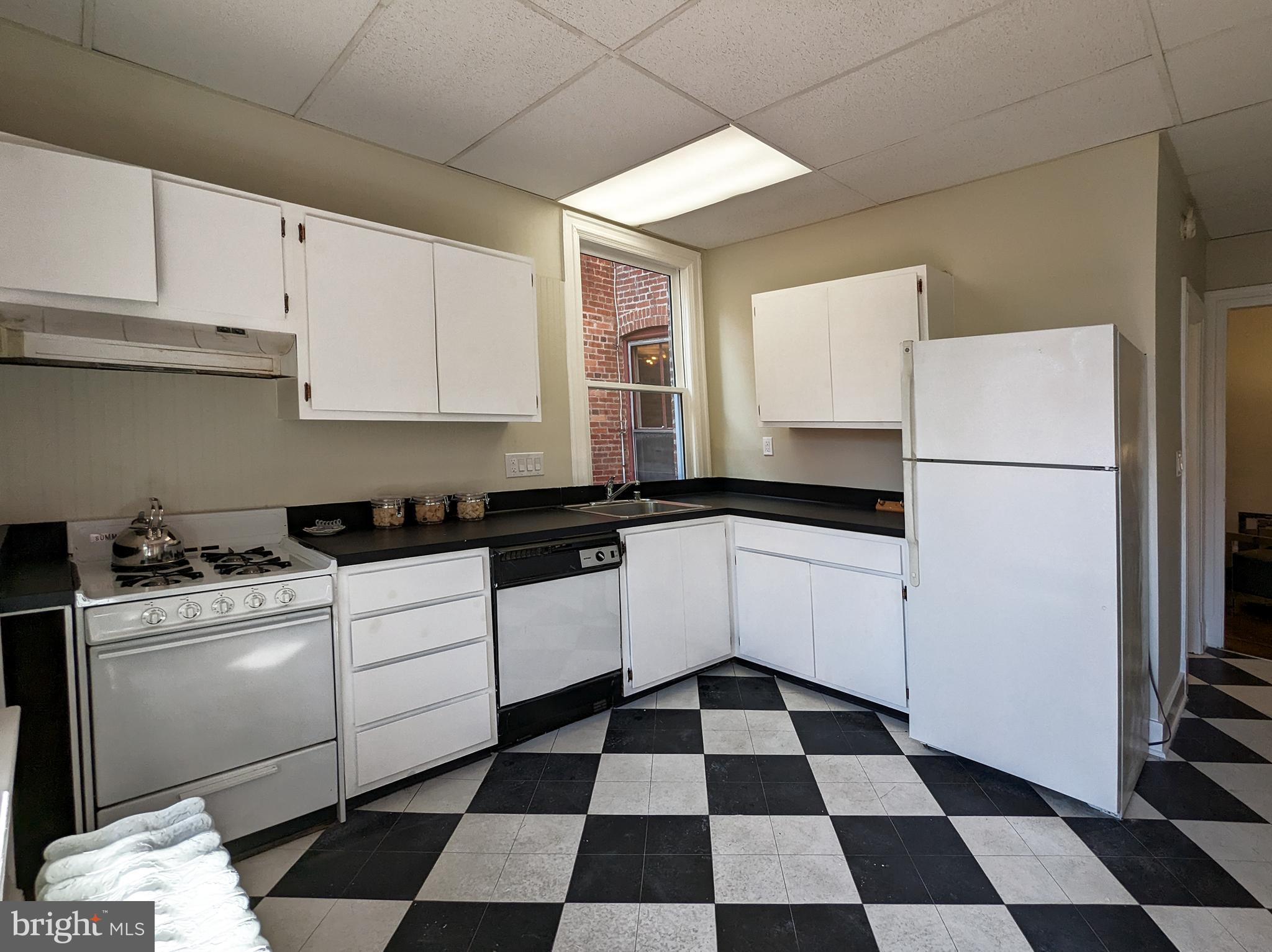 CAPITOL HILL - Residential