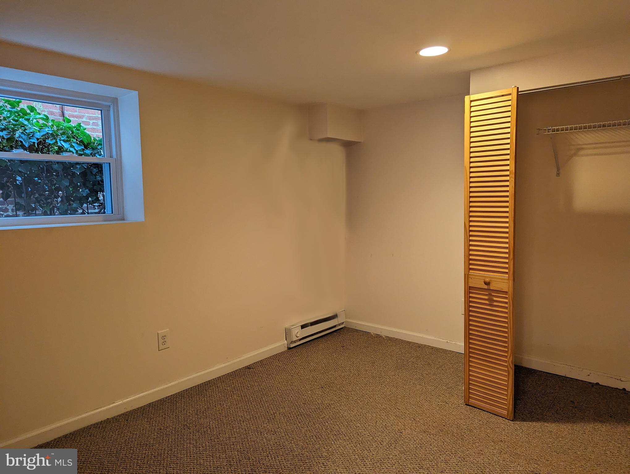 CAPITOL HILL - Residential