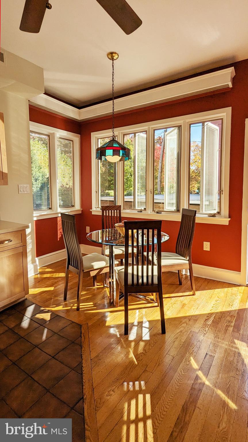 CAPITOL HILL - Residential