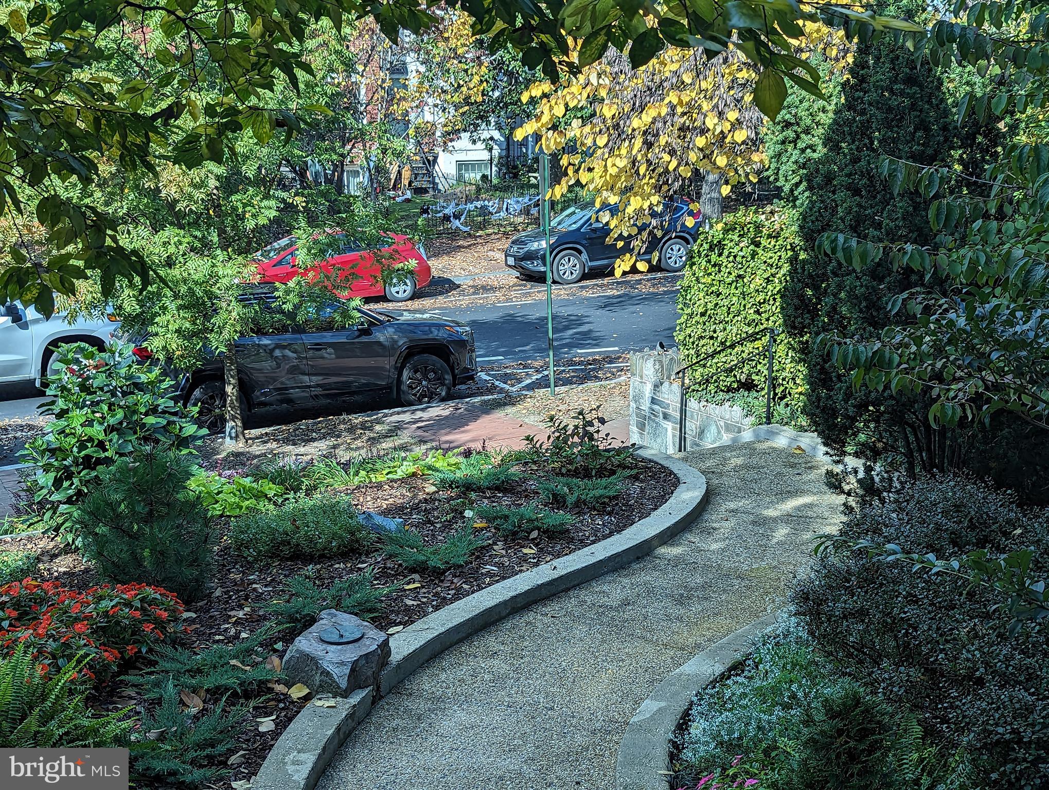 CAPITOL HILL - Residential