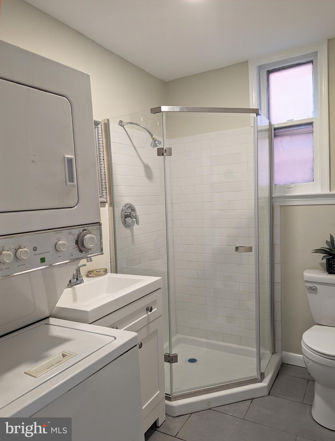 CAPITOL HILL - Residential