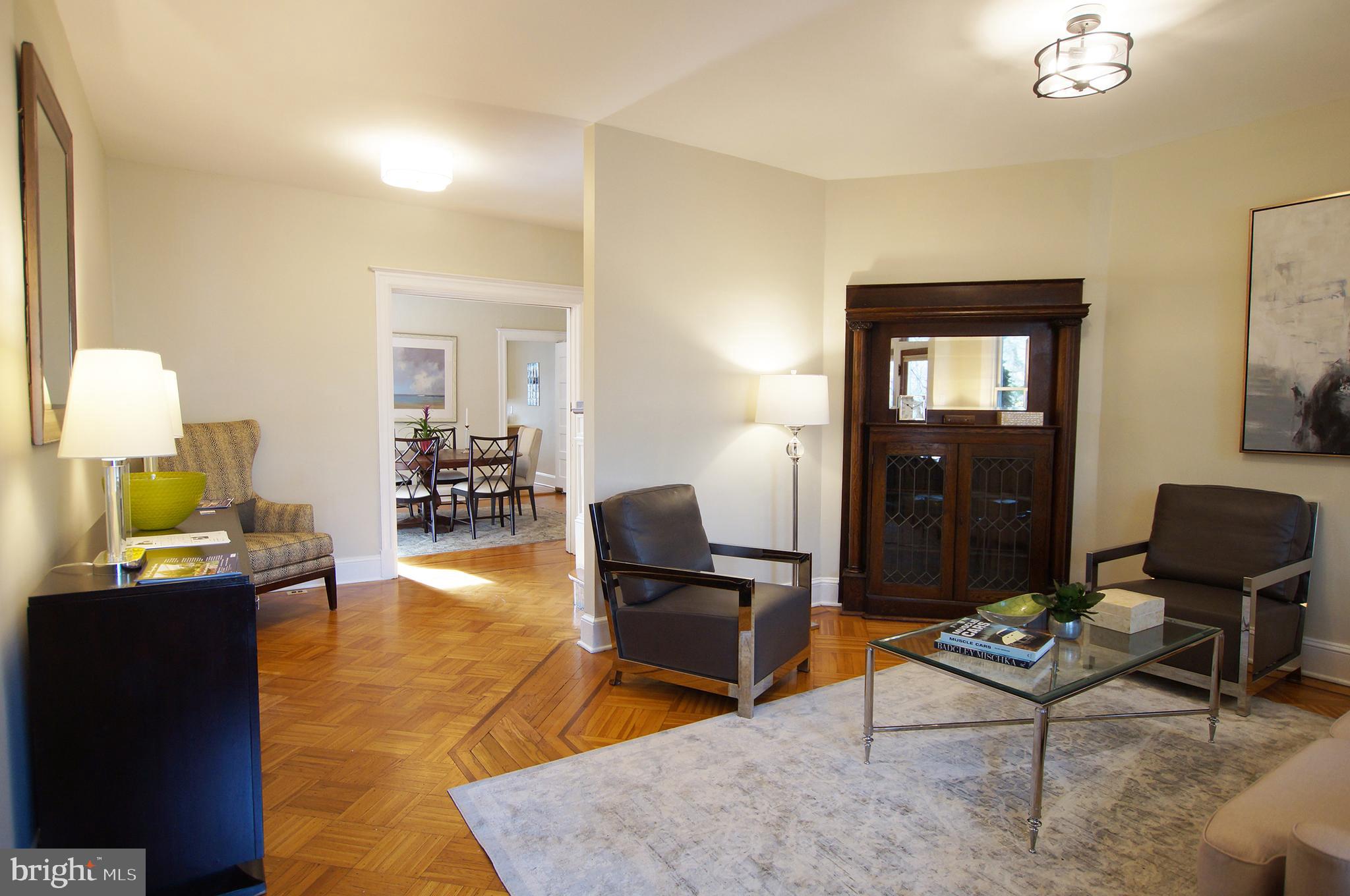 CAPITOL HILL - Residential