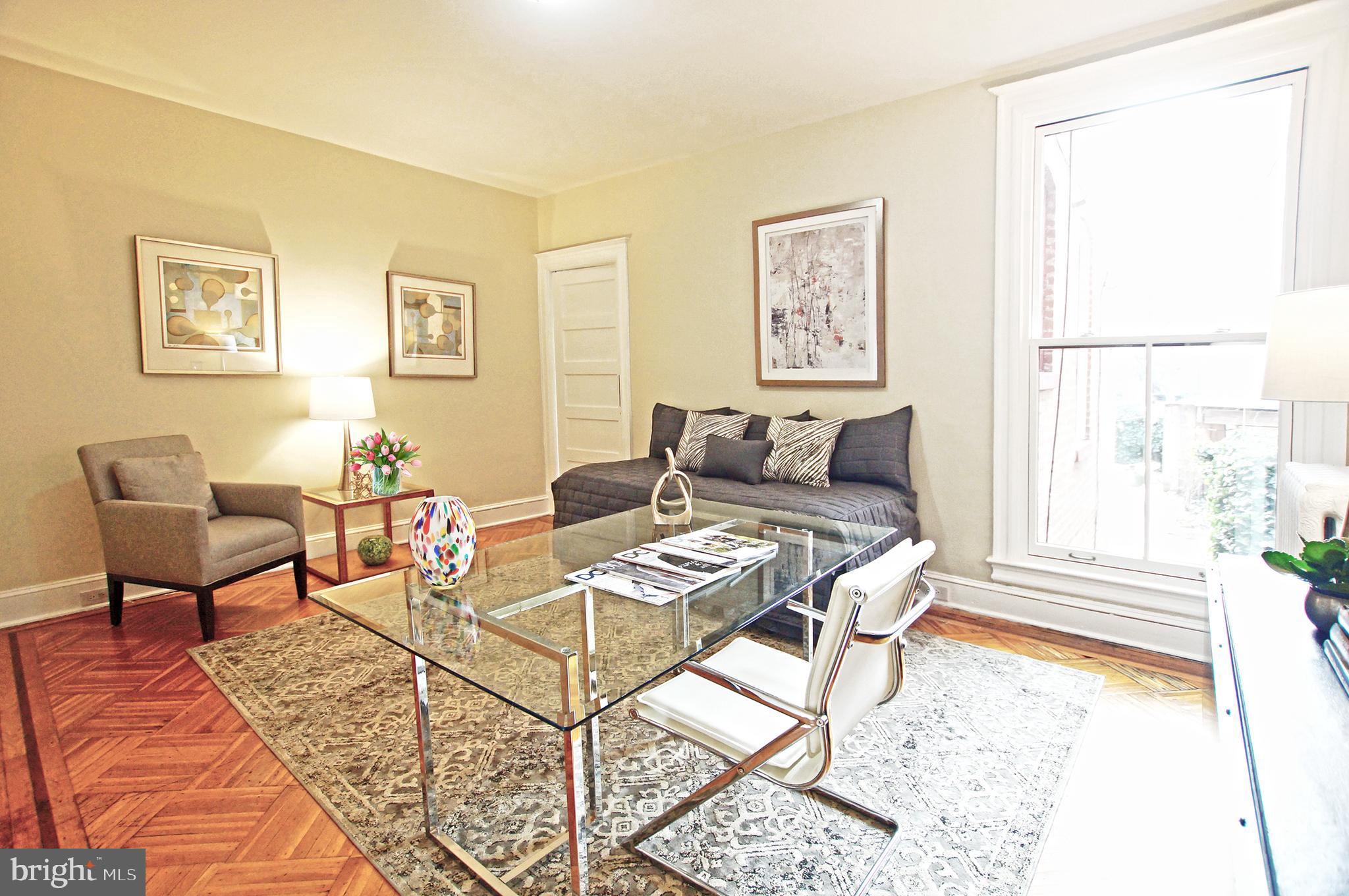 CAPITOL HILL - Residential