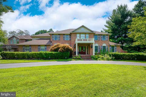 Homes For Sale - 104 Sparango Lane<br/> PLYMOUTH MEETING, PA 19462