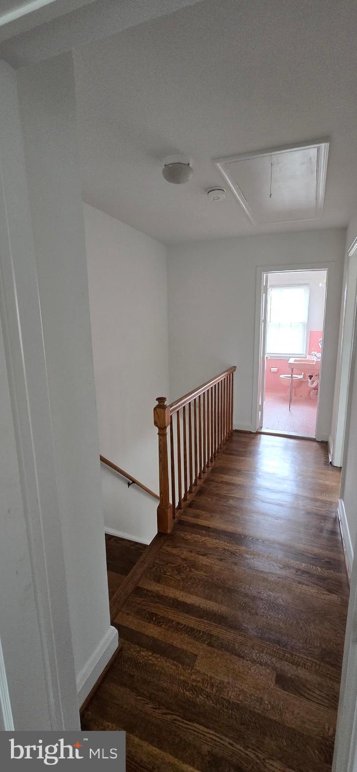 LOCH RAVEN MANOR - Residential Lease