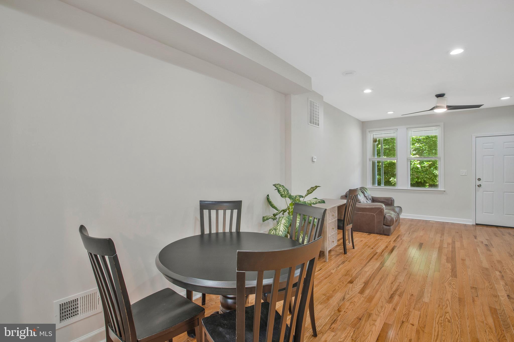 EAST BALTIMORE MIDWAY - Residential