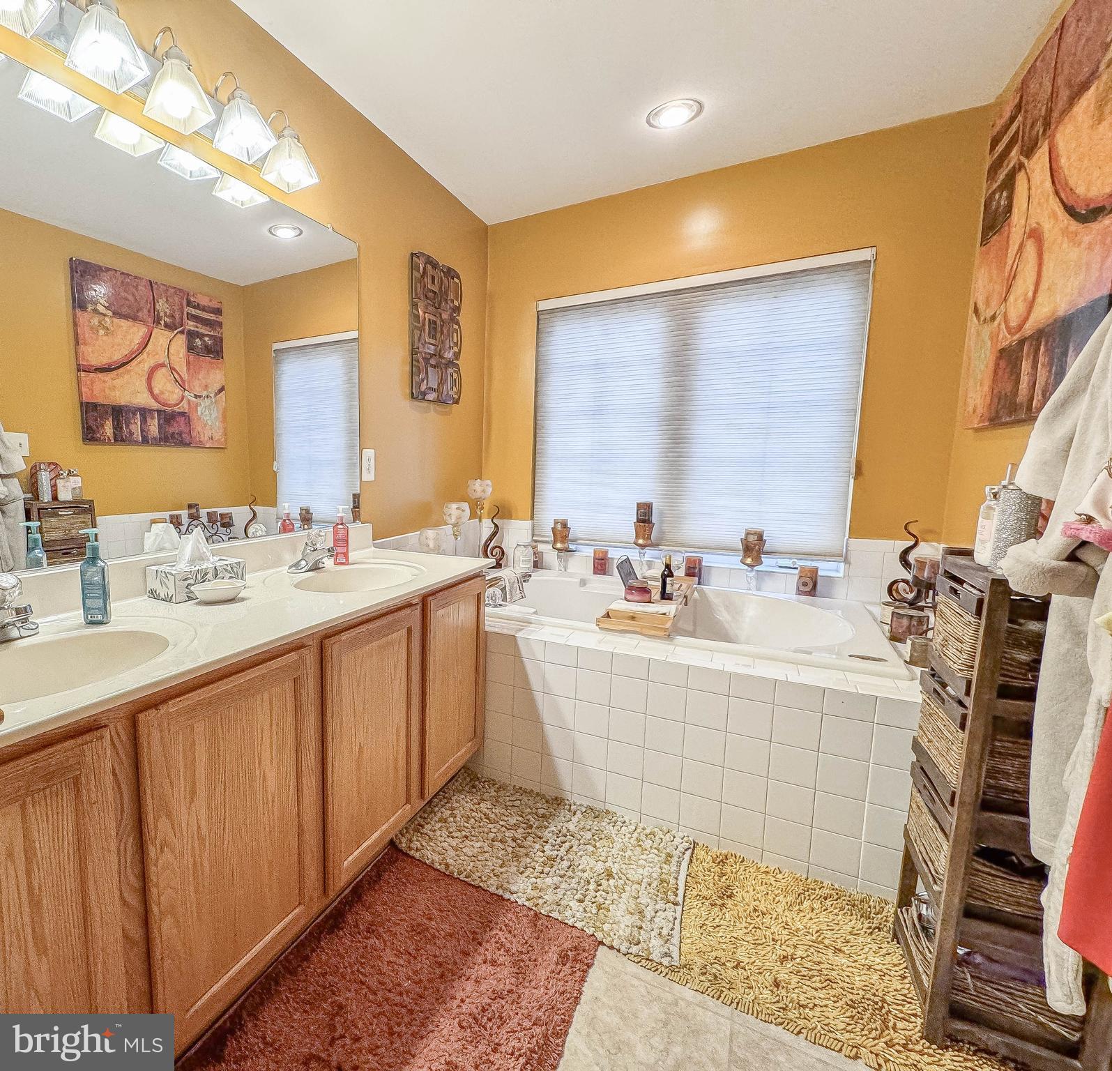 WILLOW CREEK-PLAT 1> - Residential