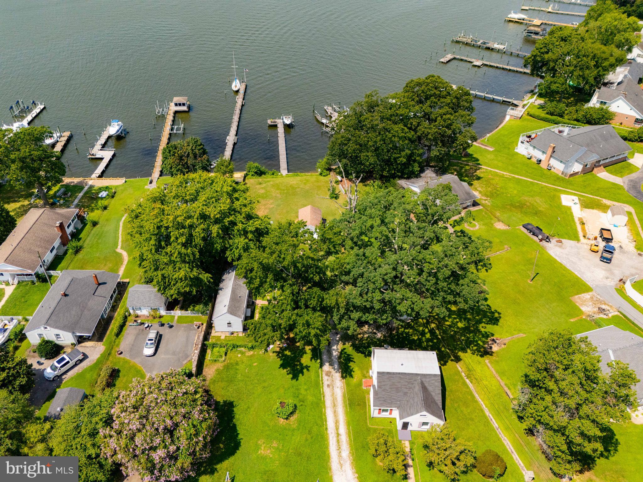 1702 WILSON POINT ROAD