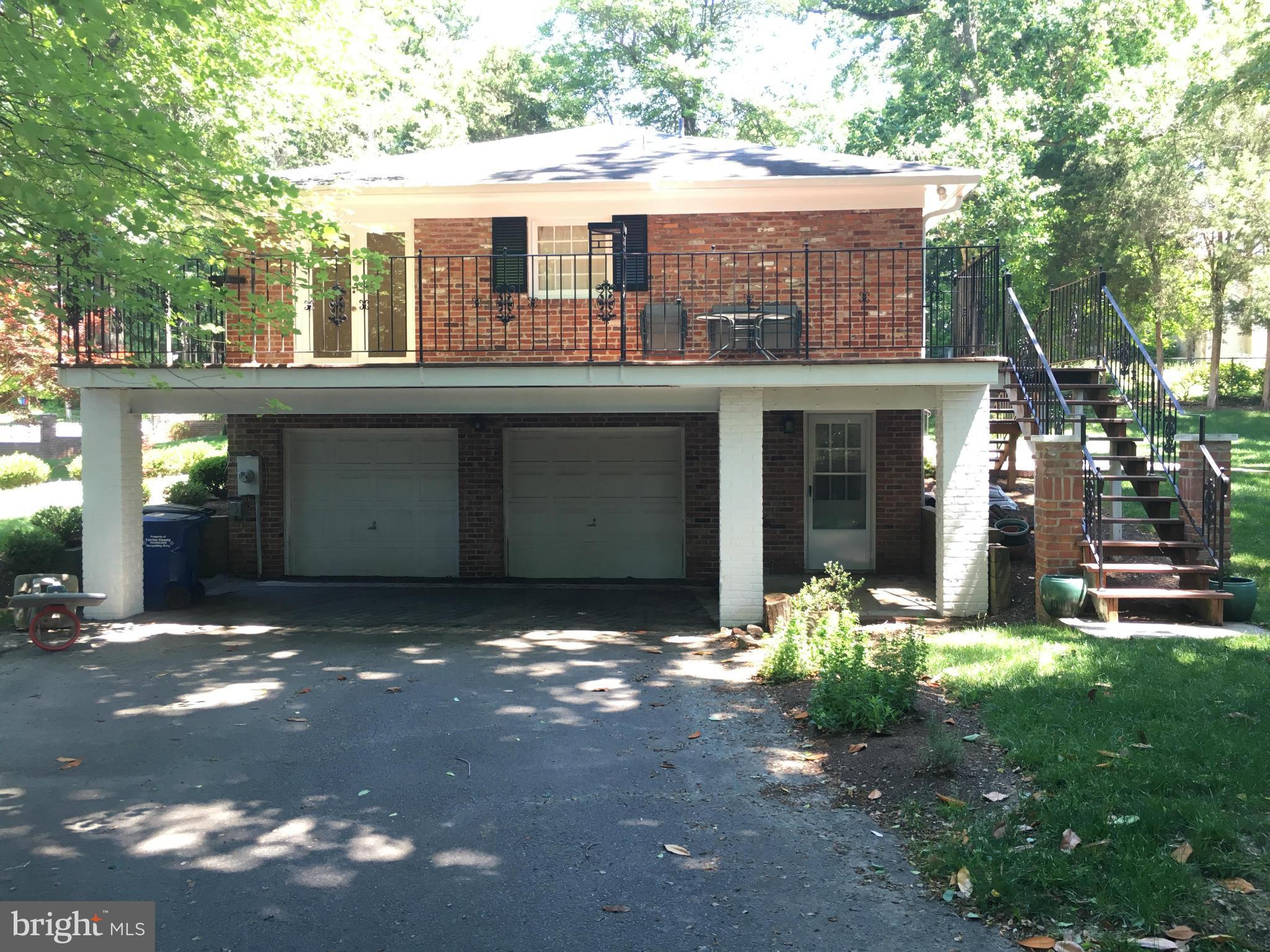 MANORS AT MCNAIR FARMS - Residential Lease