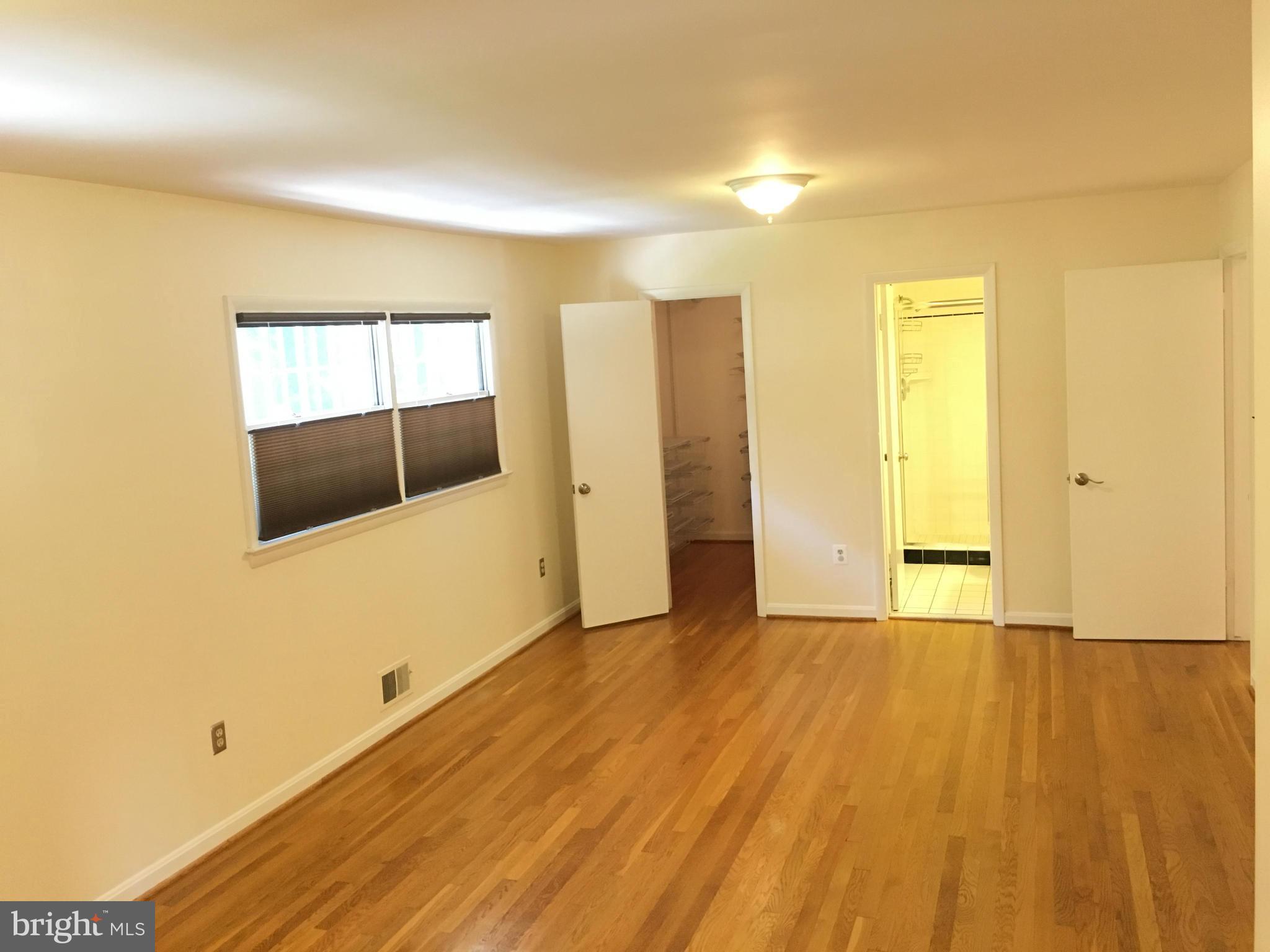 MANORS AT MCNAIR FARMS - Residential Lease