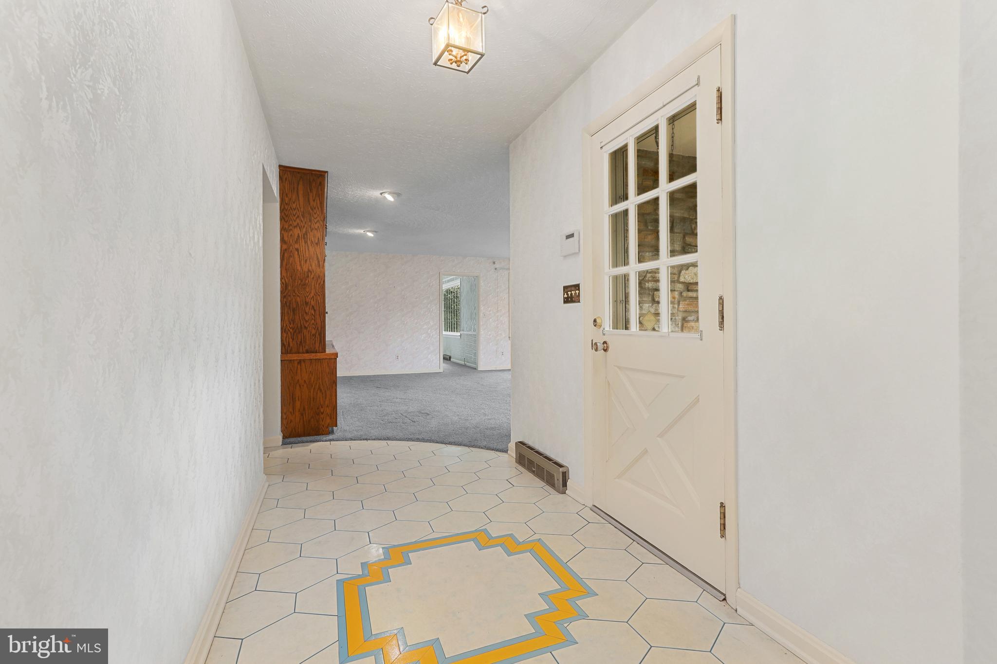 WORTHINGTON HEIGHTS - Residential