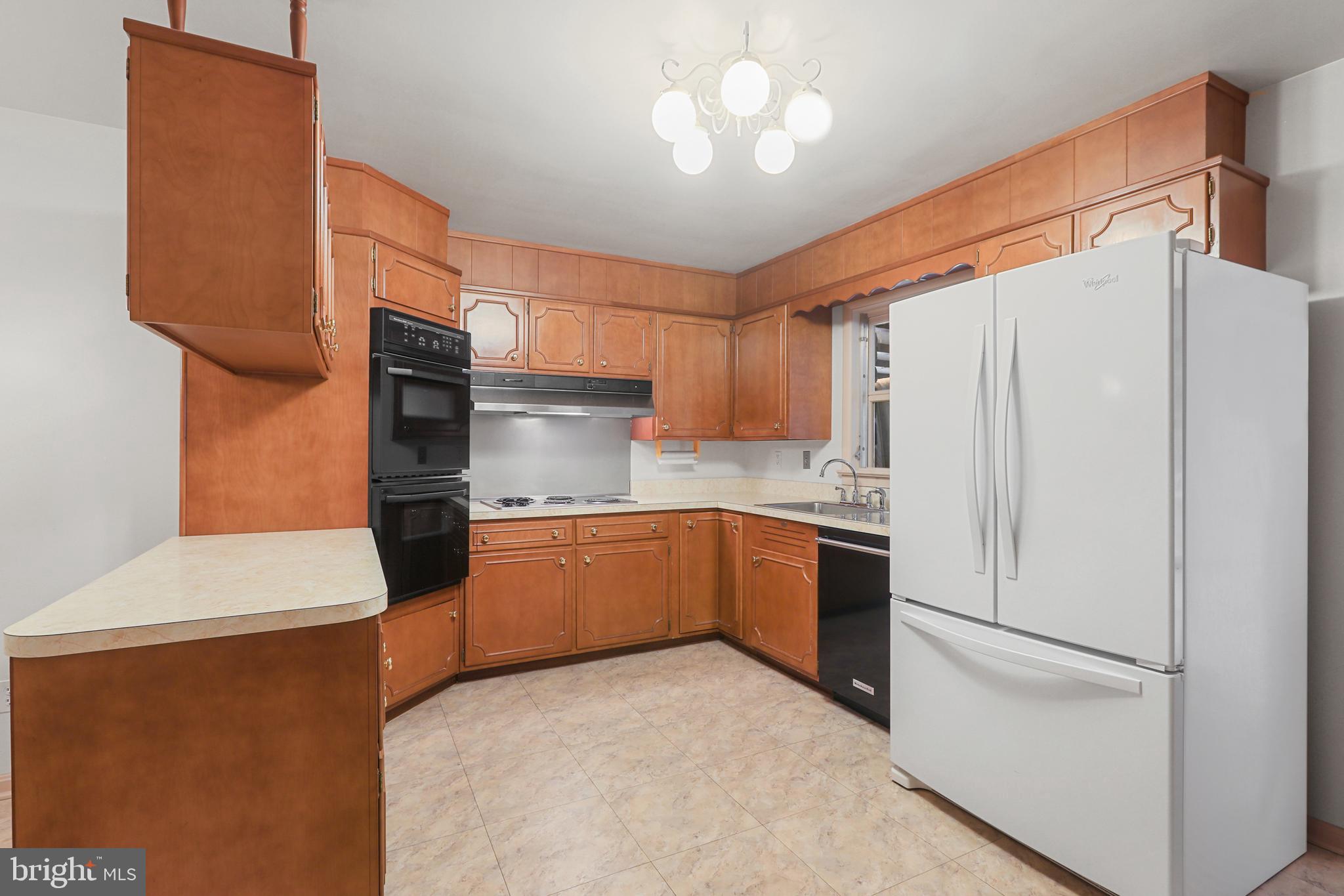 WORTHINGTON HEIGHTS - Residential