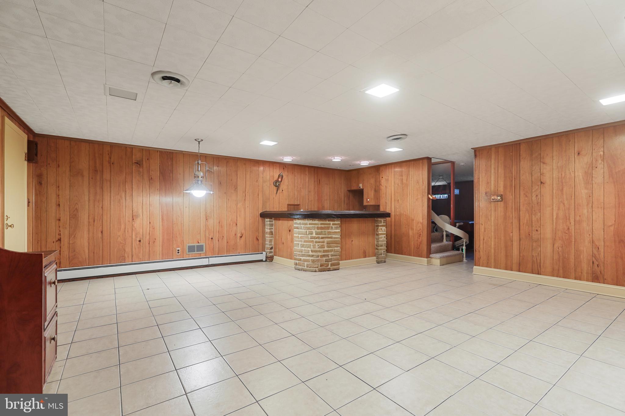 WORTHINGTON HEIGHTS - Residential