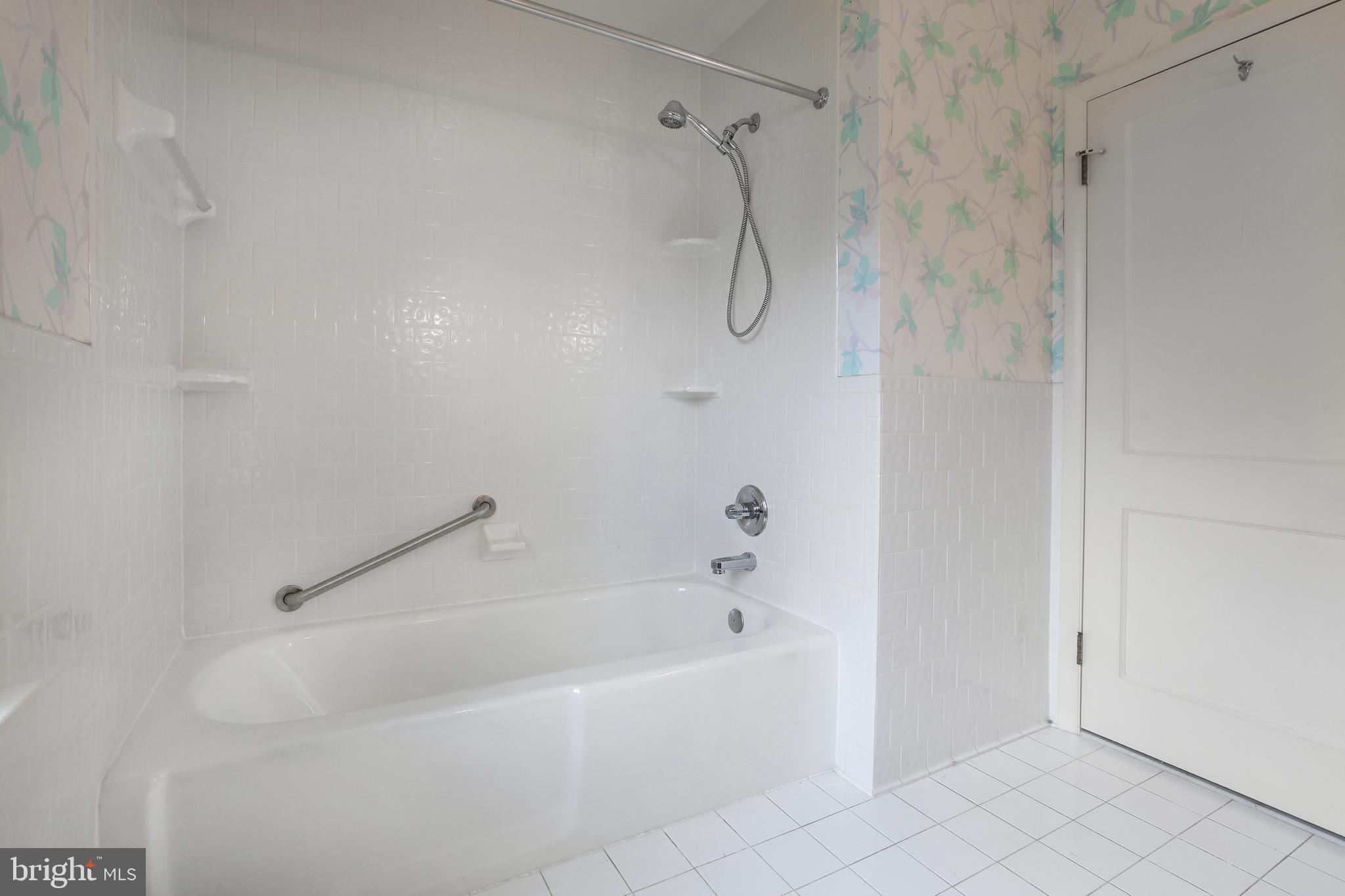 WORTHINGTON HEIGHTS - Residential