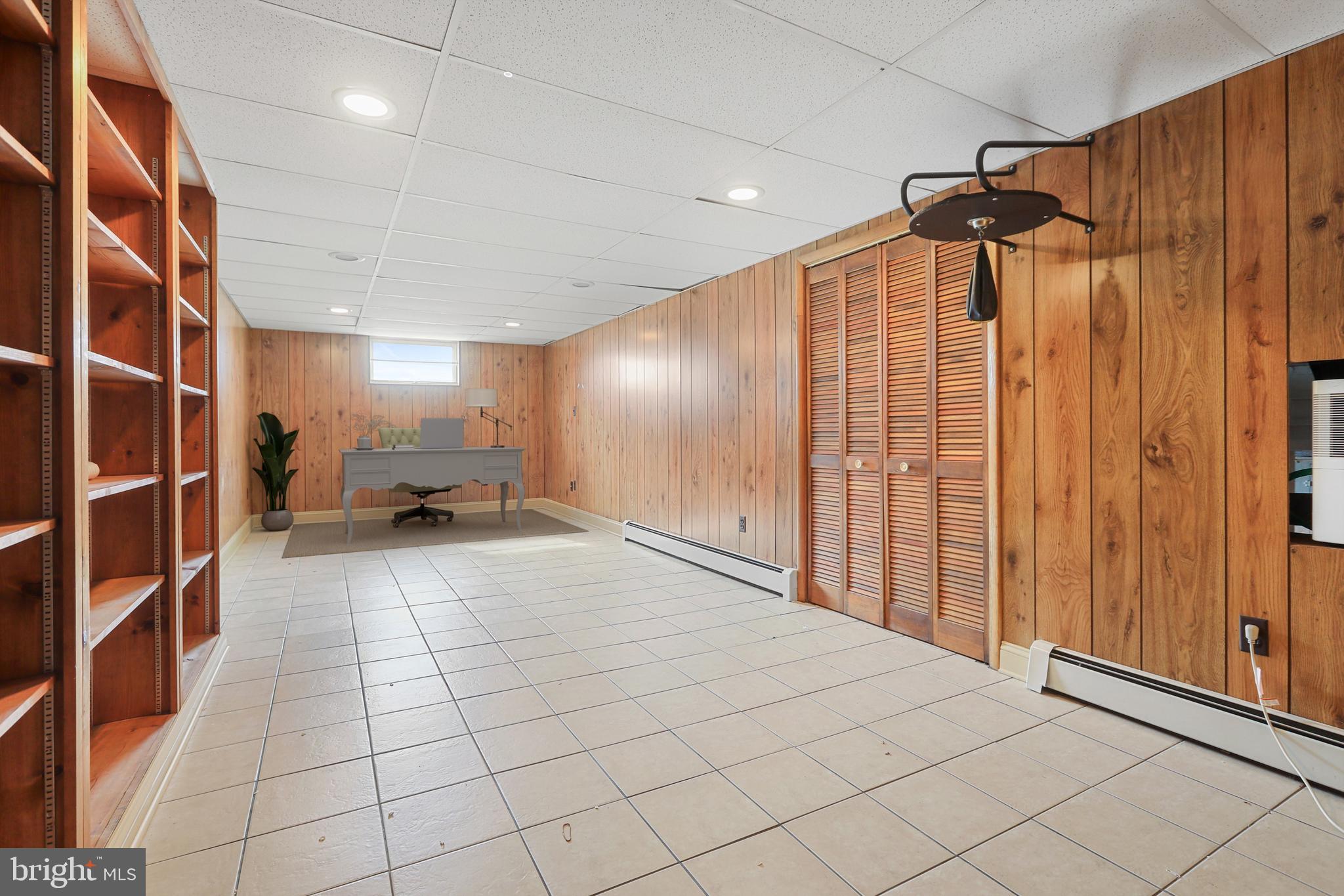 WORTHINGTON HEIGHTS - Residential