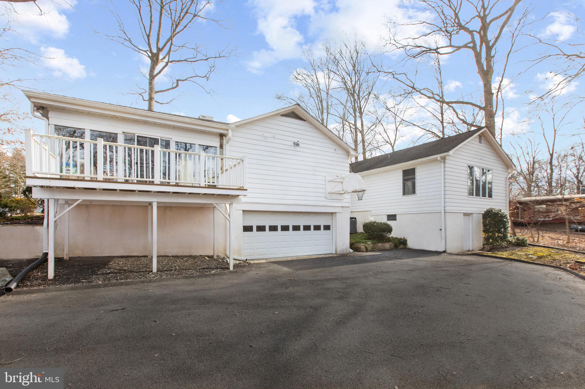 WORTHINGTON HEIGHTS - Residential