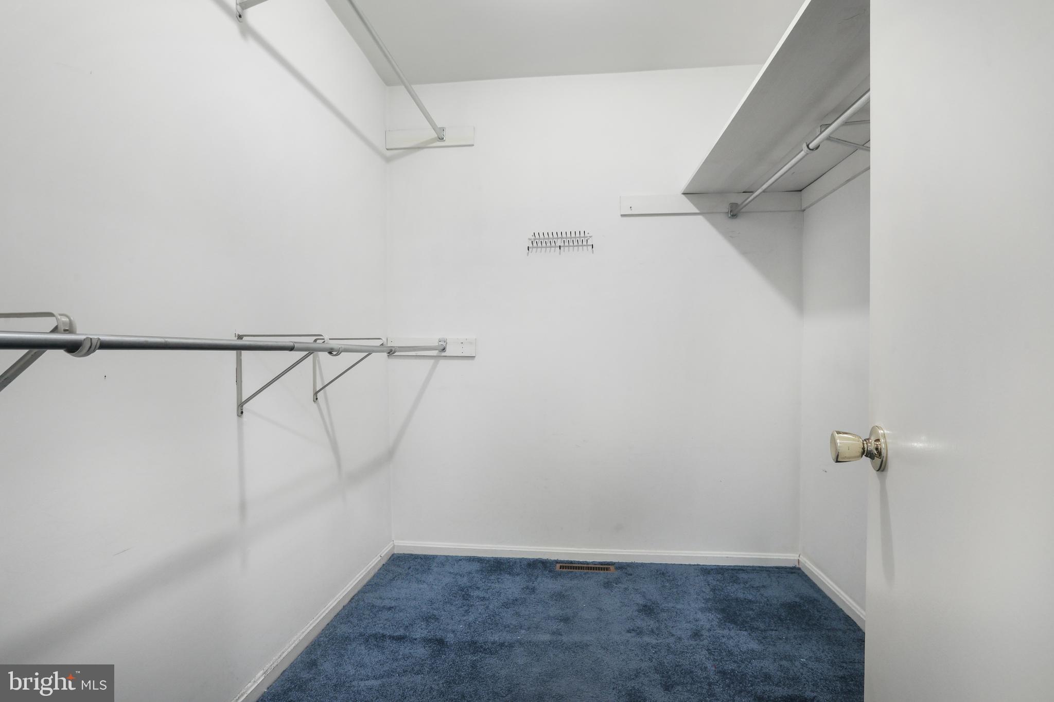 WORTHINGTON HEIGHTS - Residential