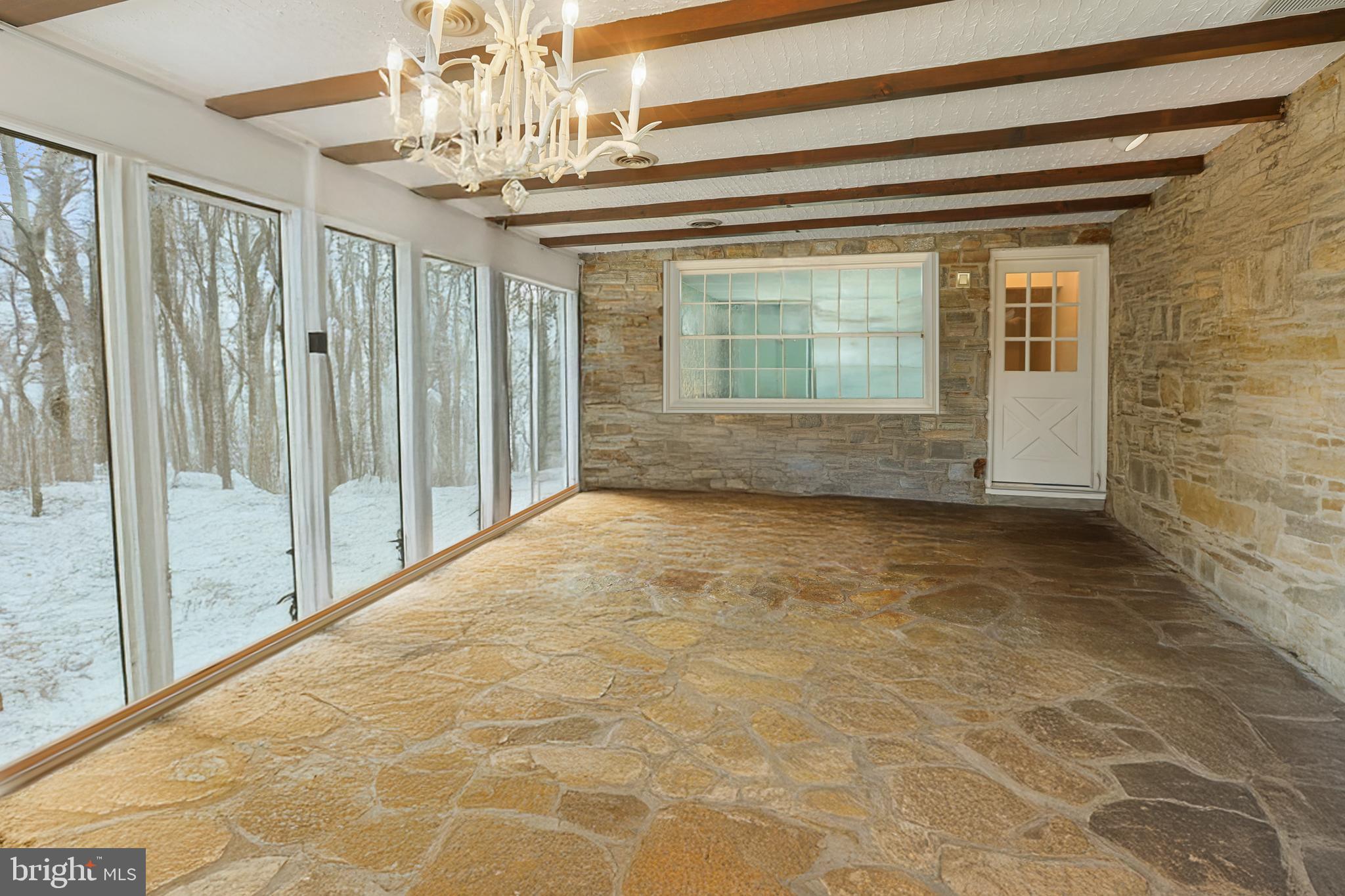 WORTHINGTON HEIGHTS - Residential