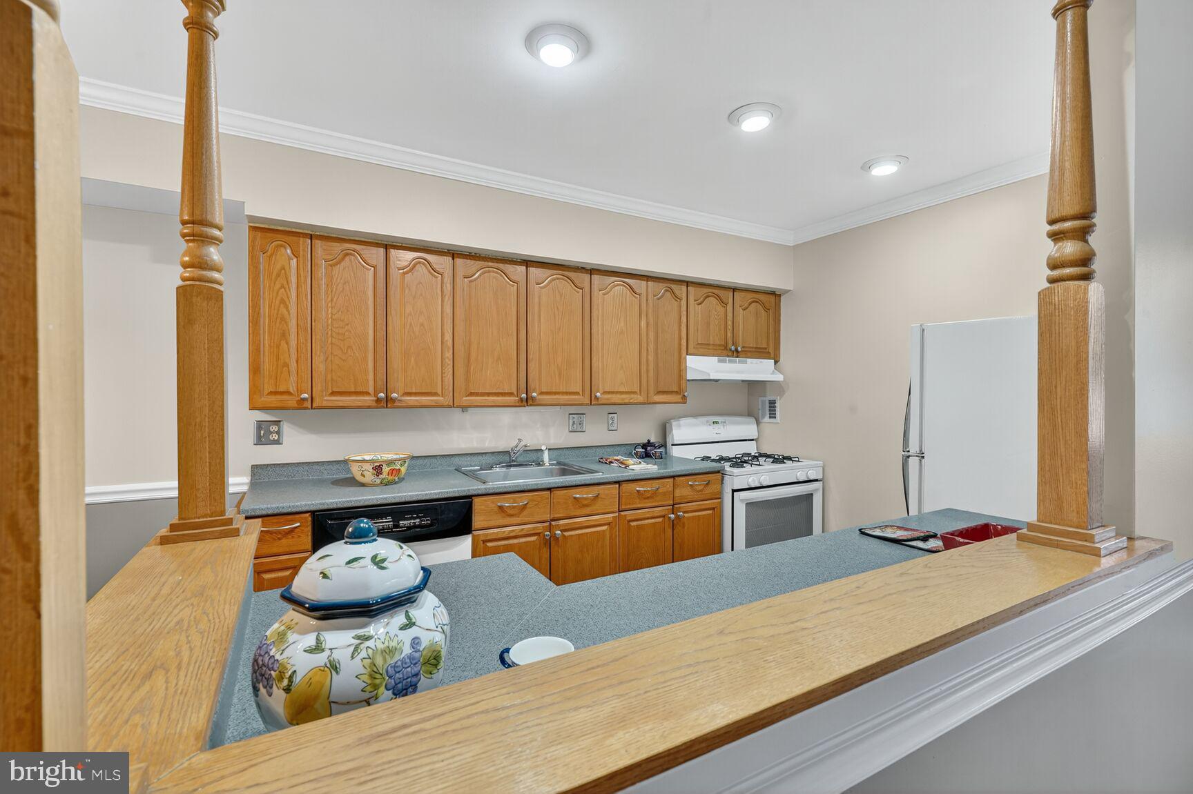 SPRING LAKE - Residential