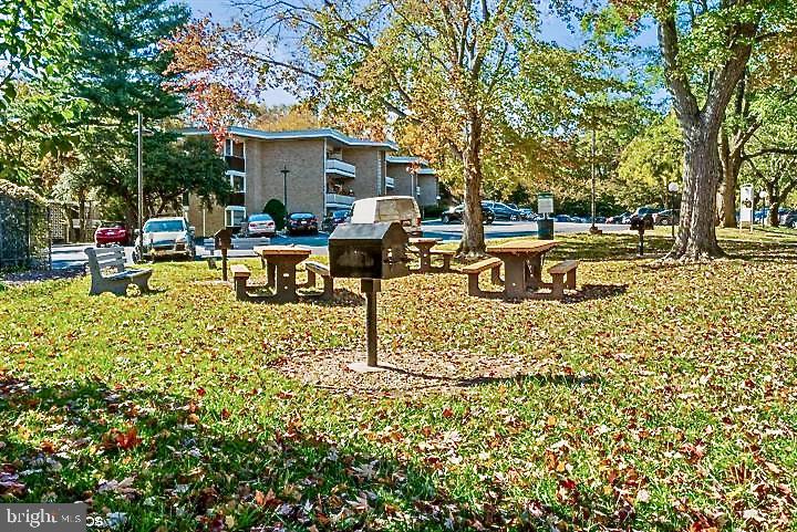 SPRING LAKE - Residential