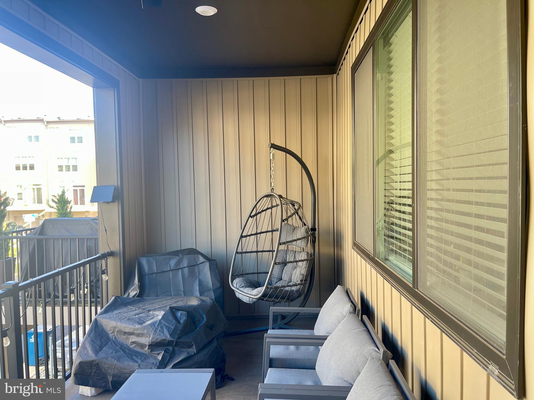 BRAMBLETON TOWN CENTER SOUTH - Residential Lease