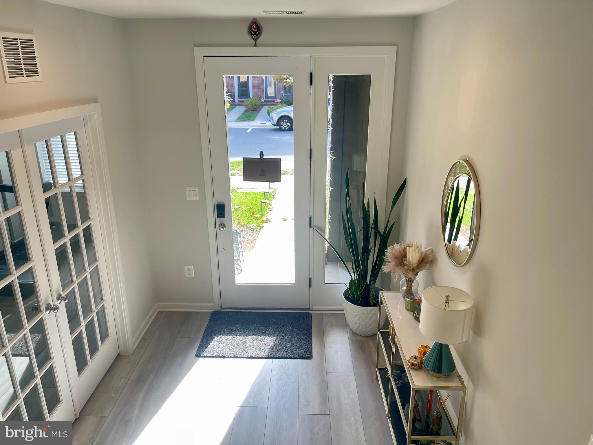 BRAMBLETON TOWN CENTER SOUTH - Residential Lease